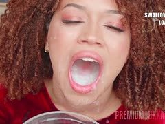 Beim Rudelbumsen bläst sie alle Pimmel