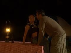 Er knallt die Asiagöre im Freien